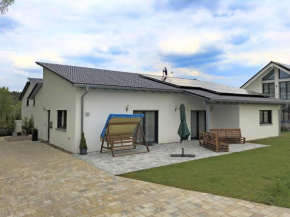 Holiday home with garden near Hammersee